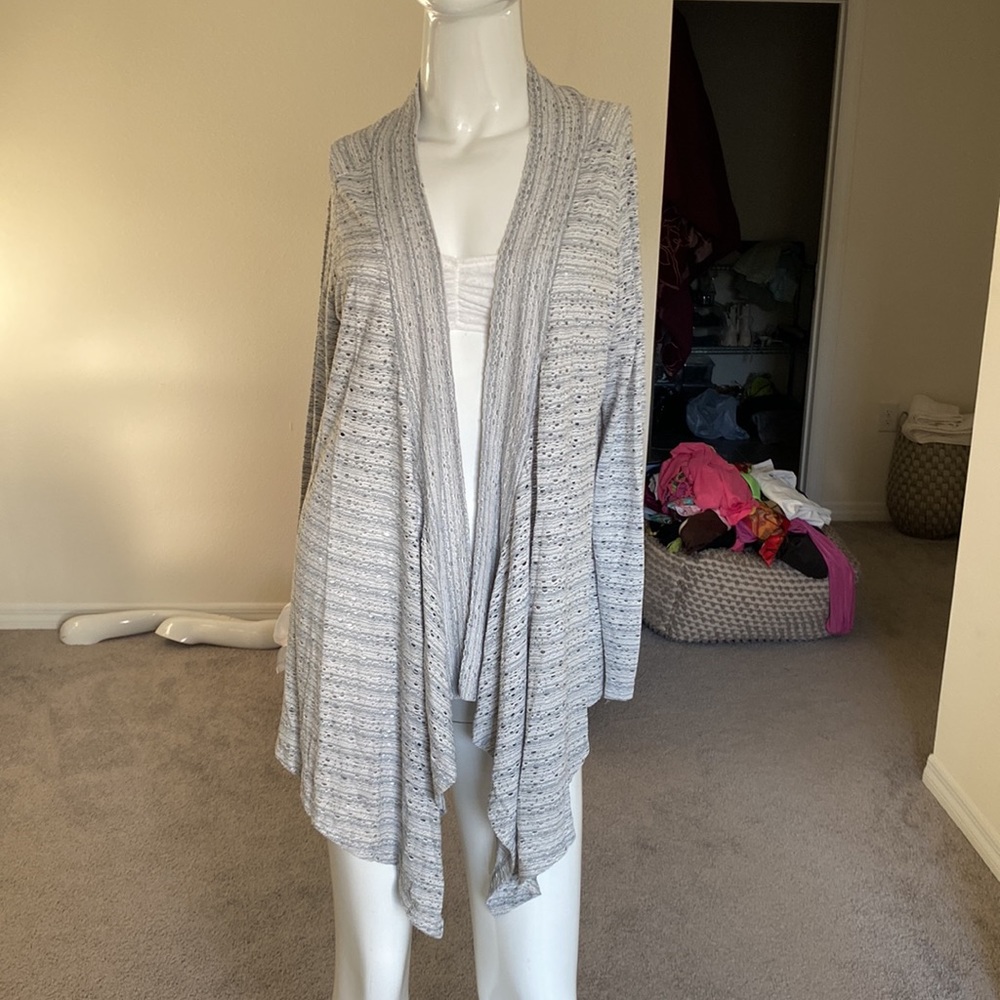 JOAN VASS STUDIO CARDIGAN TOP SIZE L MSRP $58.00 NWT